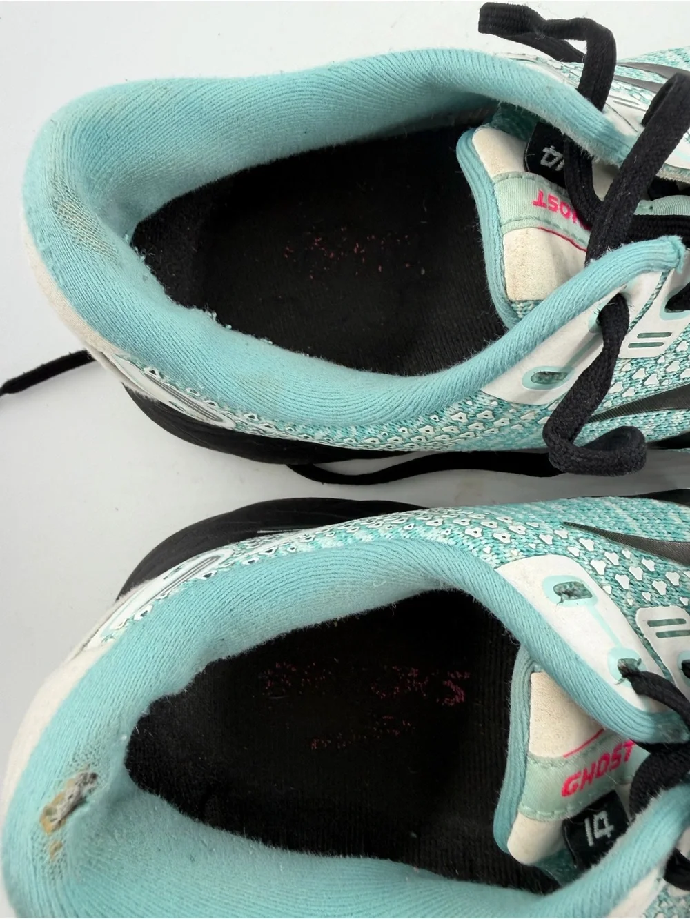 Brooks Women’s Ghost 14 - SZ 9- Green Black Athletic Running Shoes